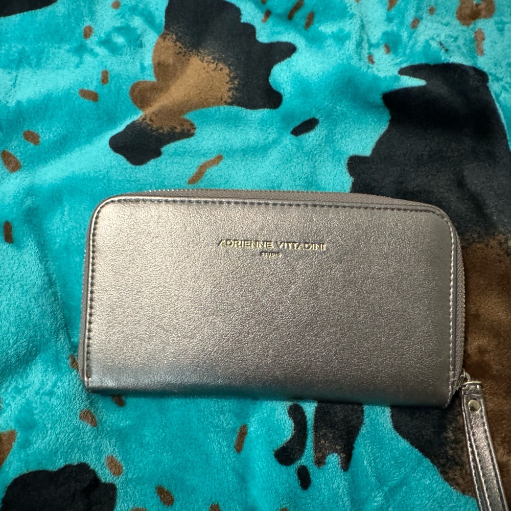 Adrienne Vittadini Silver Zip-Around Wallet